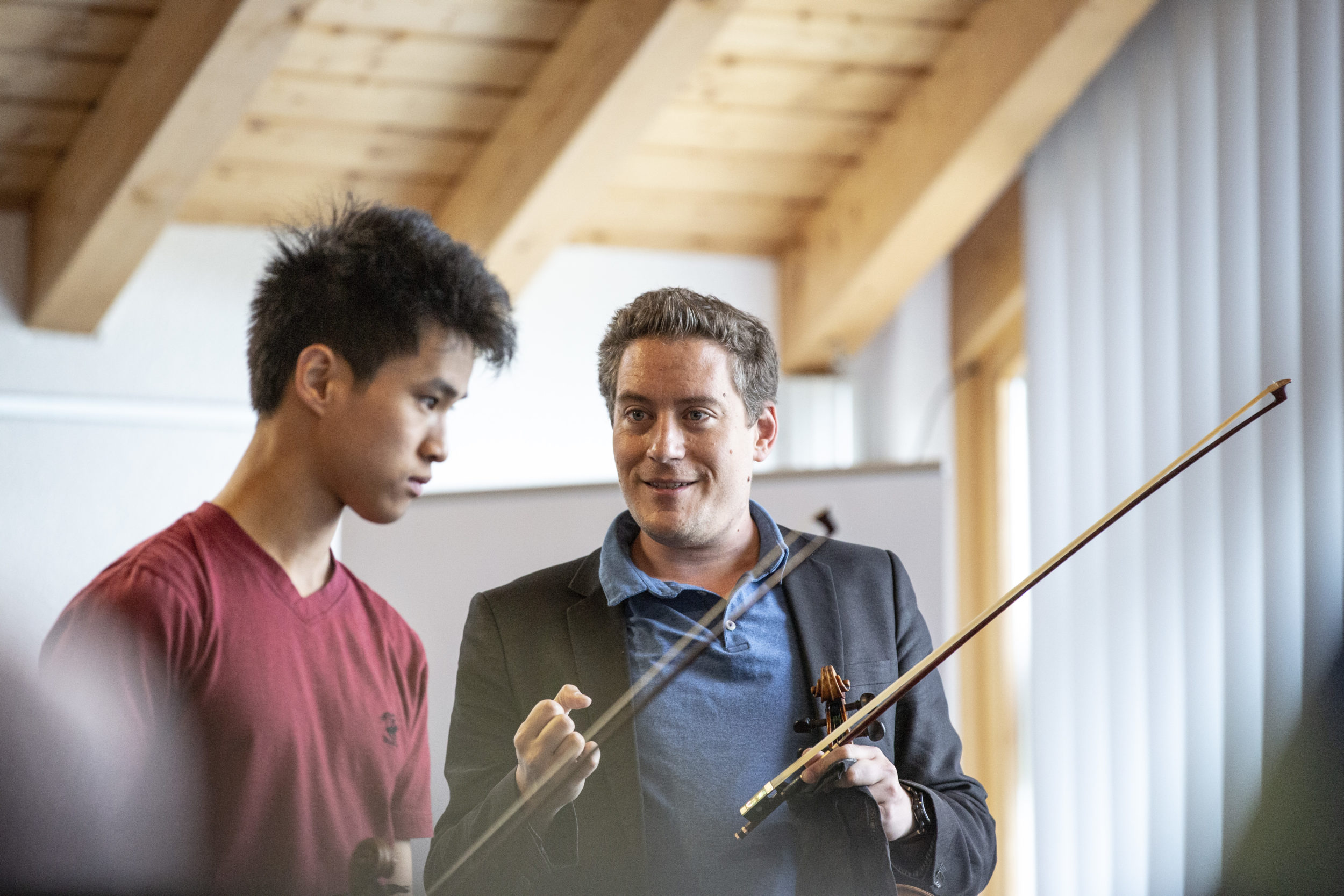 Header image of page : KRISTÓF BARÁTI / VIOLIN