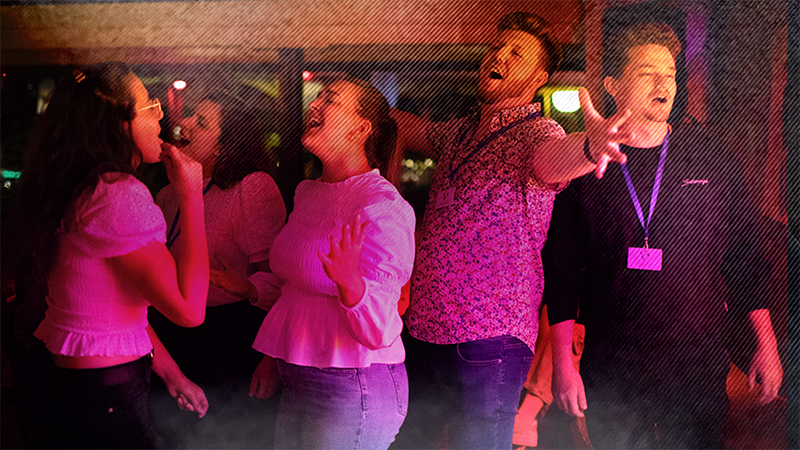 Header image of page : KARAOKE LYRIQUE